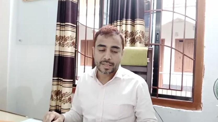 রায়পুরে ইউপি সচিবের বিরুদ্ধে উন্নয়ন প্রকল্পে কমিশন নেওয়ার অভিযোগ